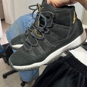 Size 5.5y. Used condition Jordan’s.